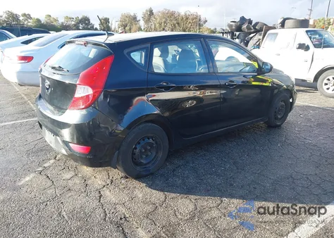 2013 Hyundai Accent Gs z USA, uszkodzony, nr VIN KMHCT5AE6DU106247